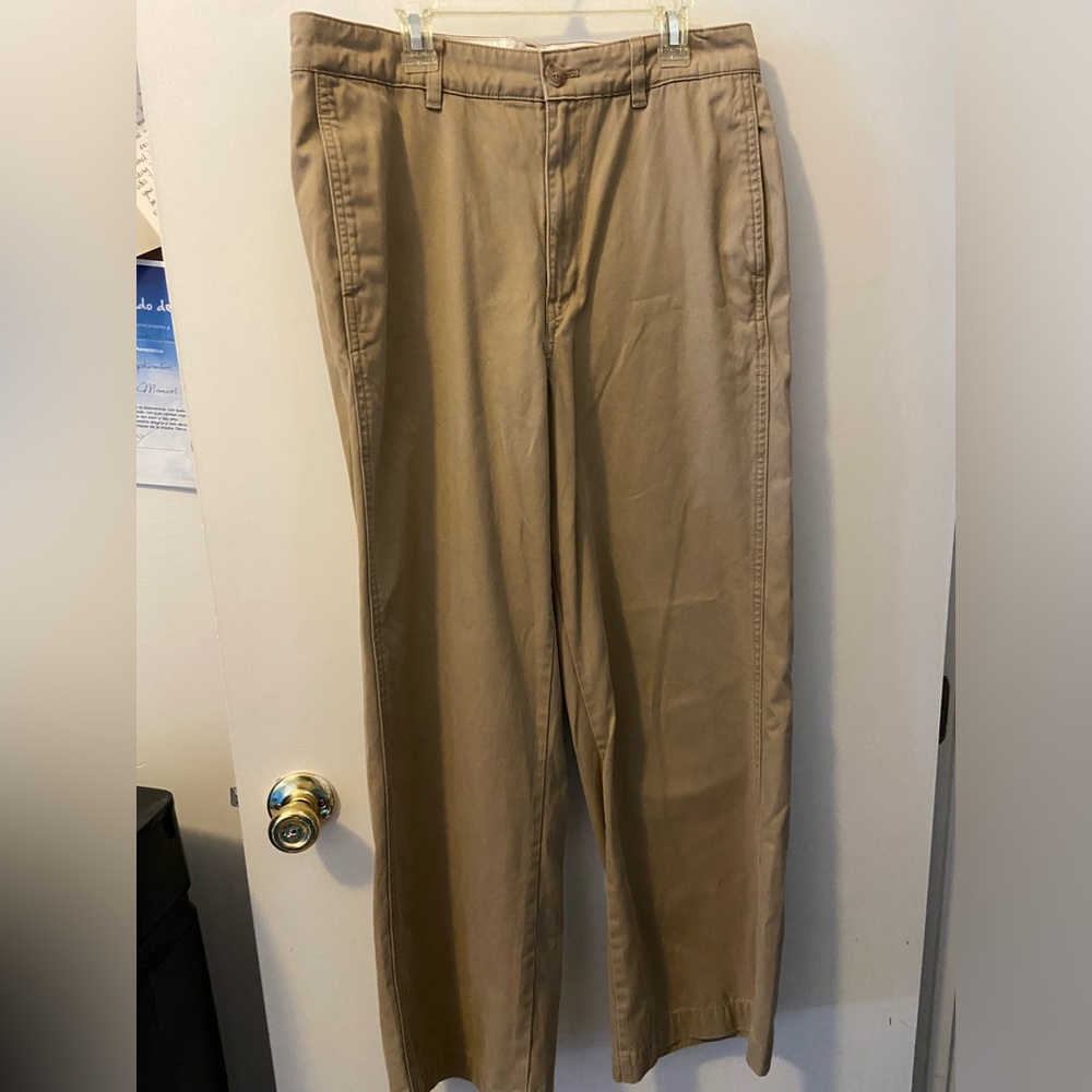 Khaki wide leg Uniqlo pants - Great Condition